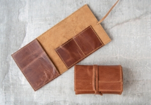 Enya Travel & Tech Kit Roll